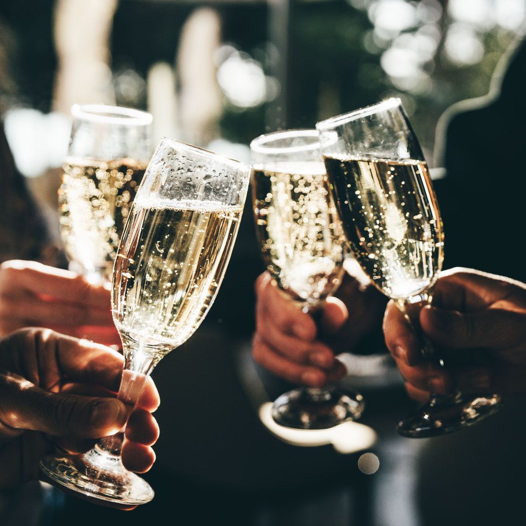 Why Your Holiday Entertaining Game Needs More Bubbly